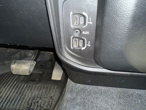 Used 2020 RAM 1500 Laramie image 21