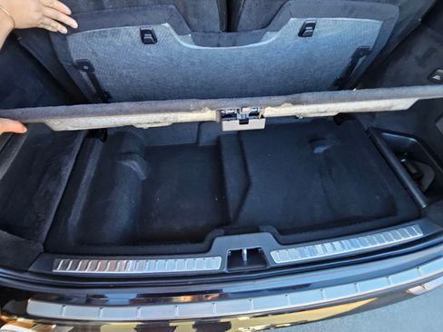 Used 2017 Volvo XC90 T8 Inscription w/ Luxury Package image 23