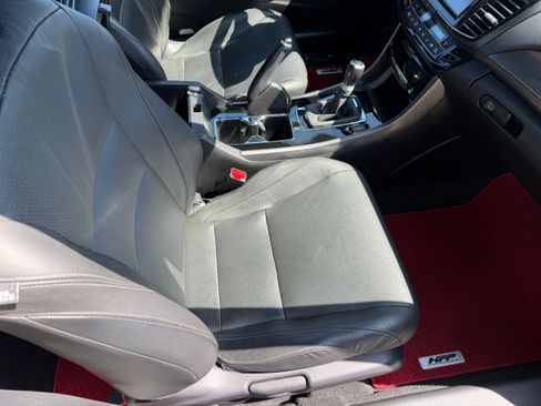 Used 2016 Honda Accord EX-L image 18