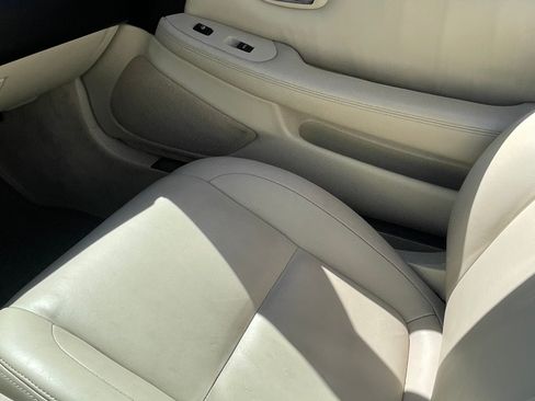 Used 2004 Lexus SC 430 Convertible image 20