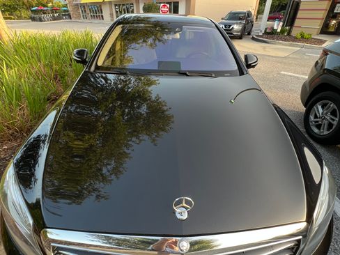 Used 2017 Mercedes-Benz S 550 4MATIC Sedan image 5