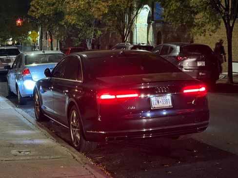 Used 2015 Audi A8 3.0T image 6