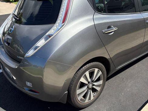 Used 2015 Nissan Leaf SV w/ LED & Quick Charge Package FWD image 6