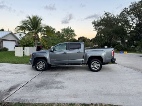 Used 2018 GMC Canyon SLT w/ Driver Alert Package AWD/4WD image 8