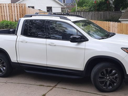 Used 2021 Honda Ridgeline Sport image 1