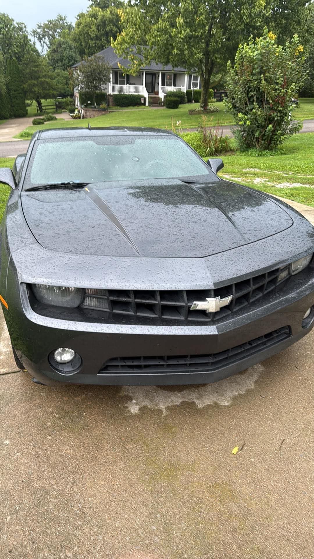 Used 2011 Chevrolet Camaro LT RWD image 2