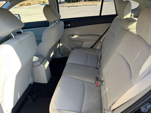 Used 2014 Subaru Crosstrek 2.0i Premium image 11