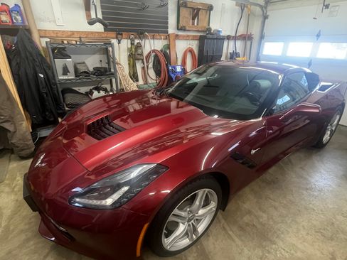 Used 2017 Chevrolet Corvette Stingray Coupe w/ 1LT image 1