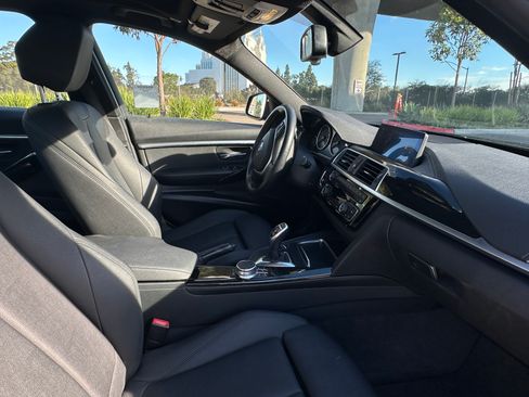 Used 2018 BMW 330i Sedan image 9