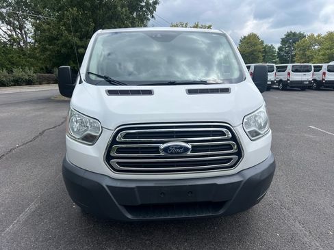 Used 2017 Ford Transit 350 XLT image 2