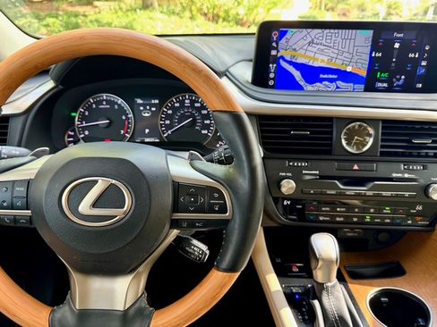 Used 2021 Lexus RX 350 FWD w/ Premium Package image 8