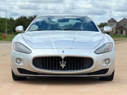 Used 2009 Maserati GranTurismo S RWD image 9