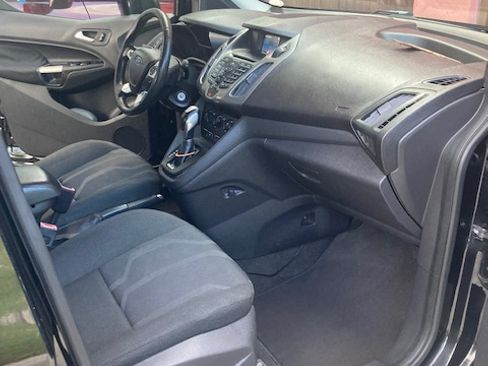 Used 2016 Ford Transit Connect XLT image 13
