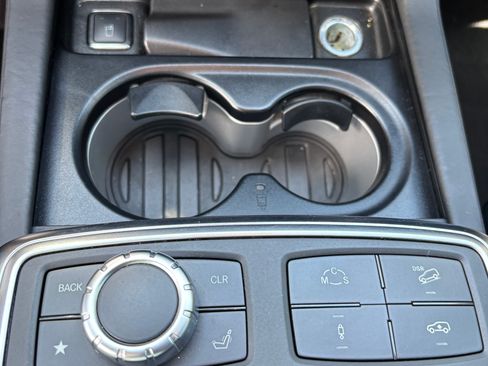 Used 2014 Mercedes-Benz ML 63 AMG 4MATIC image 27