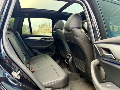 Used 2023 BMW X3 xDrive30i w/ M Sport Package image 8