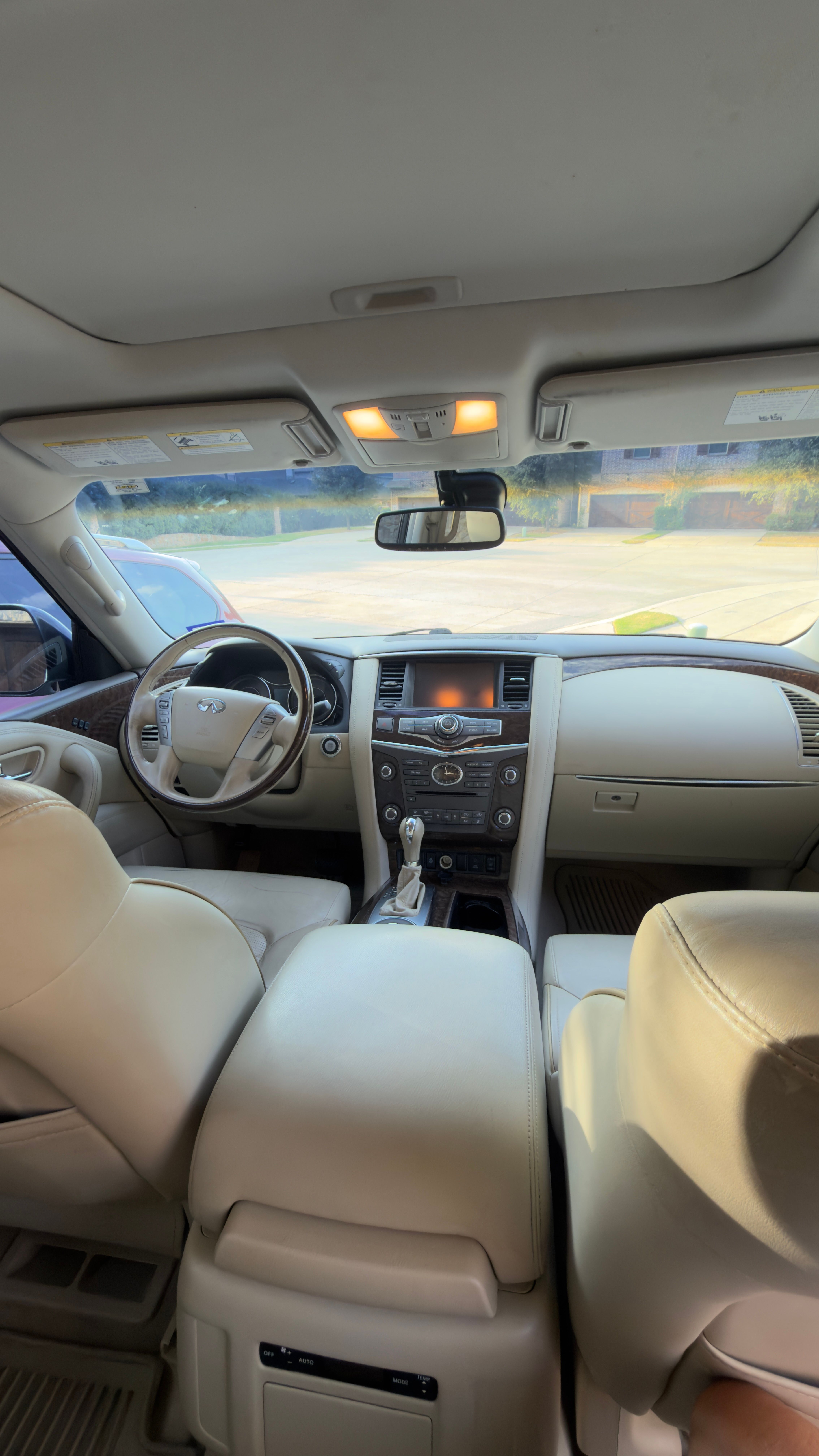 Used 2015 INFINITI QX80 2WD image 5