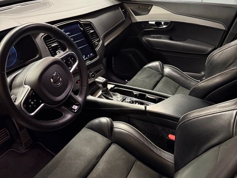 Used 2019 Volvo XC90 T6 R-Design w/ Advanced Package AWD/4WD image 2