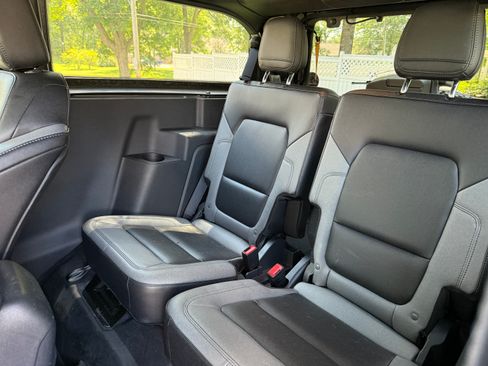 Used 2024 Ford Bronco Big Bend image 13