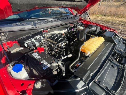 Used 2018 Ford F150 XLT w/ Equipment Group 302A Luxury image 18