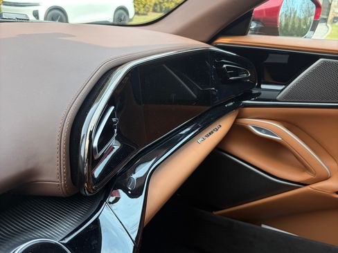 Used 2025 Ferrari Purosangue image 15