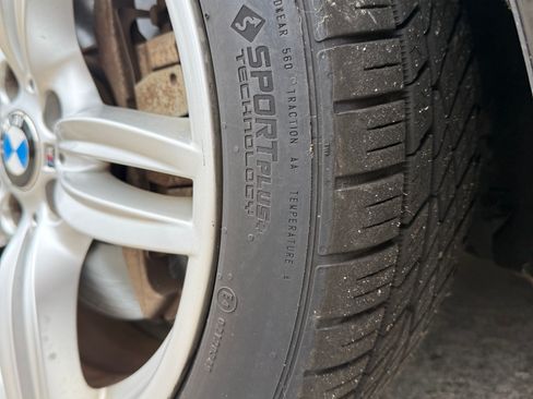 Used 2012 BMW 550i Sedan image 21