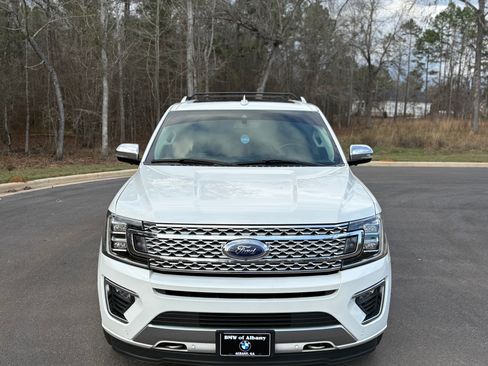 Used 2020 Ford Expedition Max Platinum image 2
