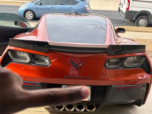 Used 2015 Chevrolet Corvette Stingray Coupe w/ 2LT Preferred Equipment Group image 8