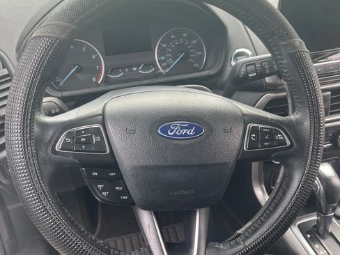 Used 2019 Ford EcoSport SE w/ SE Convenience Package image 13