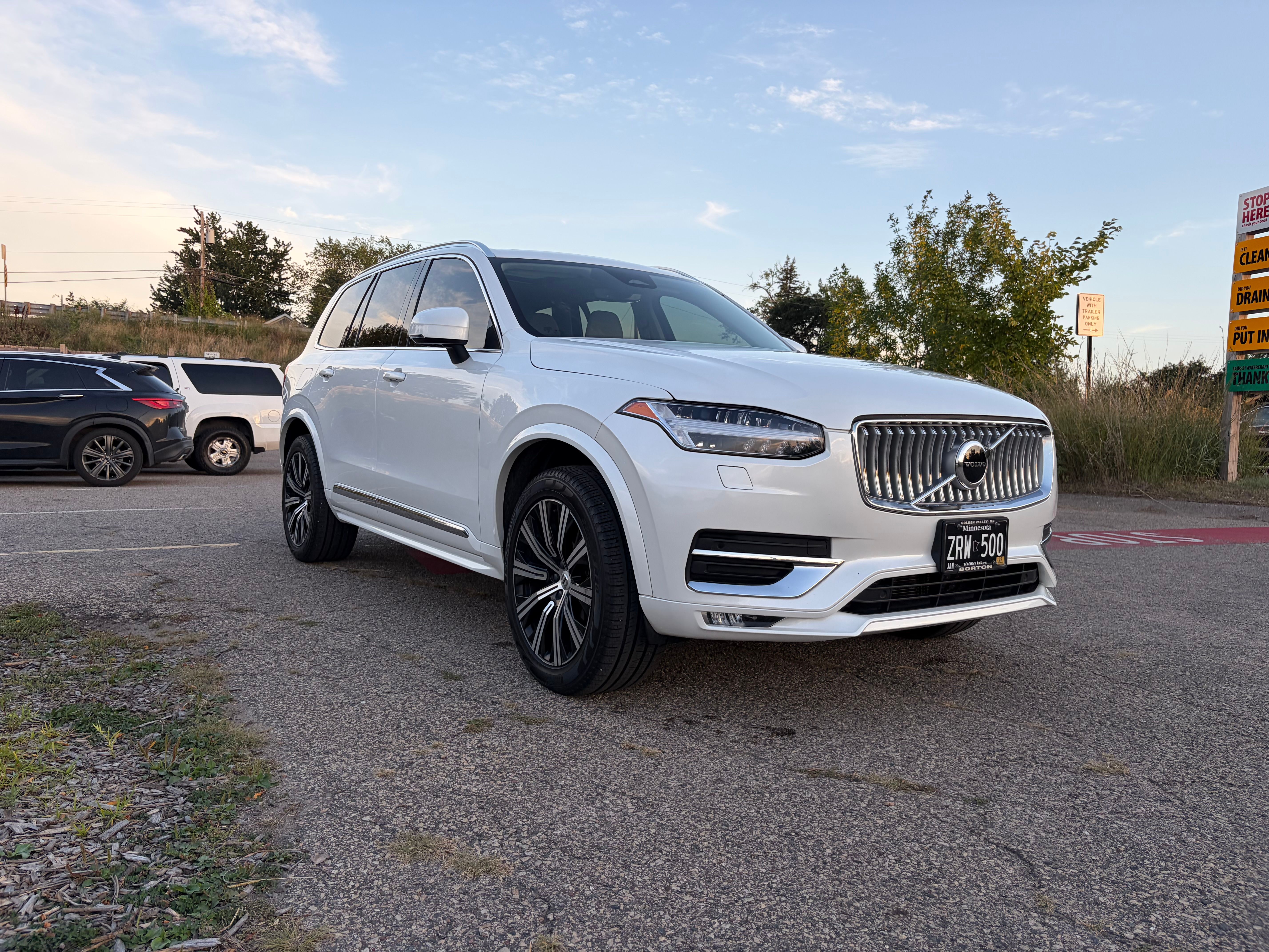 Used 2025 Volvo XC90 B5 Core w/ Protection Package Premier AWD/4WD image 17