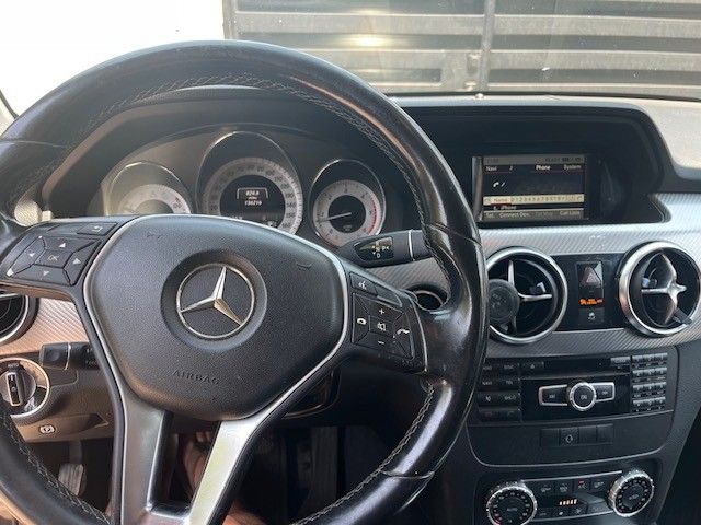 Used 2015 Mercedes-Benz GLK 250 BlueTEC 4MATIC image 17