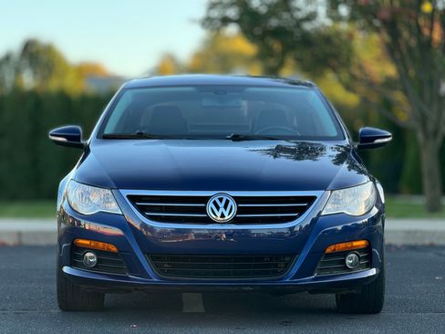 Used 2010 Volkswagen CC Sport image 4