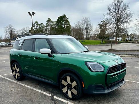 Used 2025 MINI Cooper Countryman S image 6