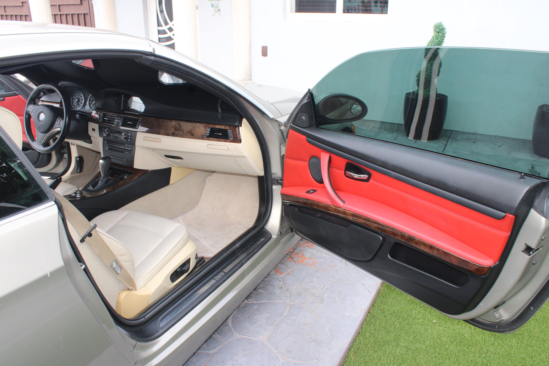 Used 2007 BMW 335i Convertible RWD image 25