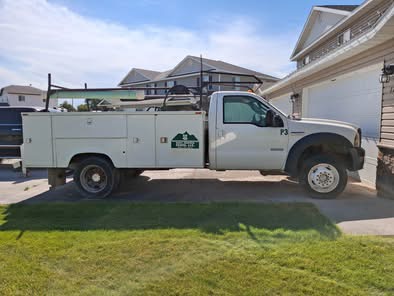 Used 2006 Ford F450 4x4 Regular Cab Super Duty image 1
