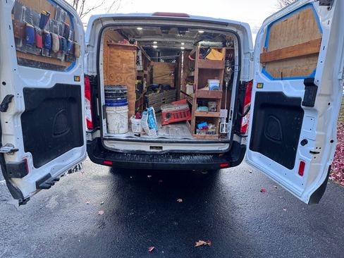 Used 2019 Ford Transit 250 130 Low Roof w/ Exterior Upgrade Package image 9