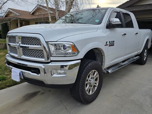 Used 2017 RAM 2500 Laramie w/ Convenience Group image 1