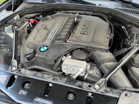 Used 2016 BMW 535i xDrive Sedan AWD/4WD image 8
