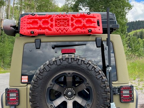 Used 2017 Jeep Wrangler Unlimited Sport w/ Quick Order Package 24S image 17