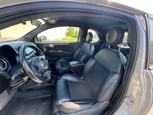 Used 2015 FIAT 500 Sport w/ Sport Appearance Group FWD image 21