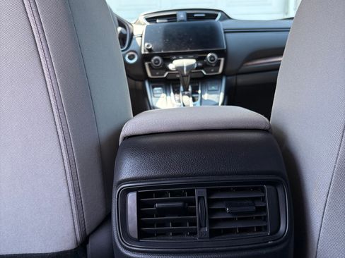 Used 2018 Honda CR-V EX image 19