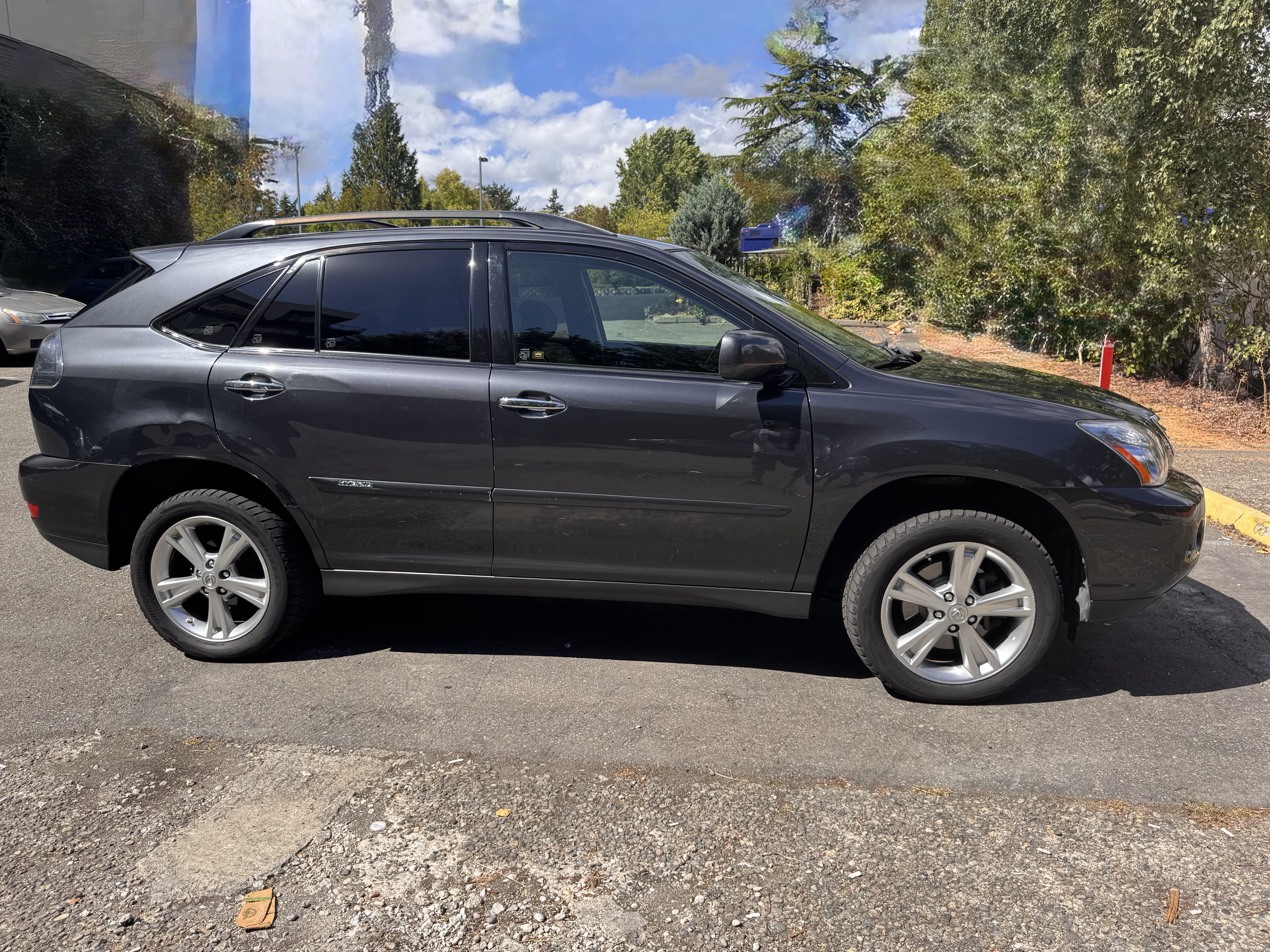 Used 2008 Lexus RX 400h AWD image 2