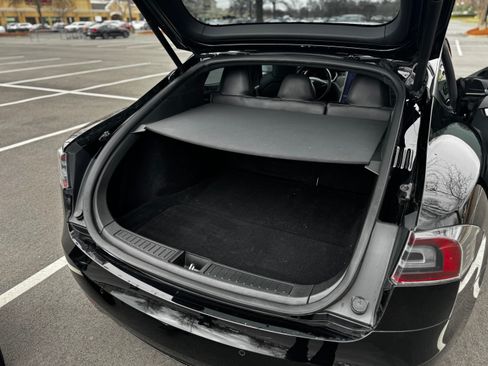 Used 2020 Tesla Model S Long Range Plus image 13