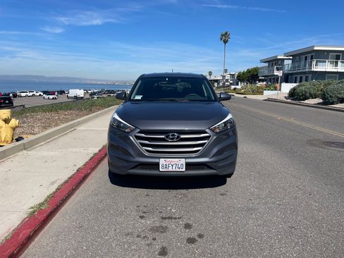 Used 2017 Hyundai Tucson SE image 9