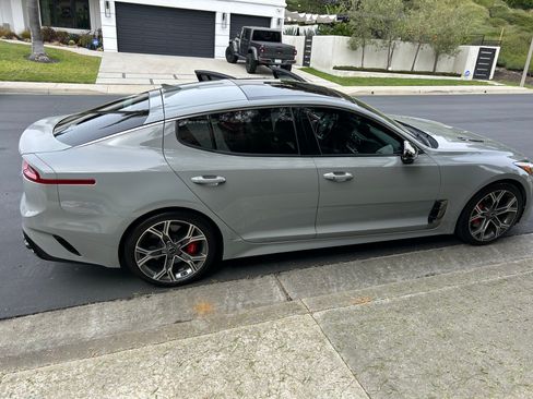 Used 2021 Kia Stinger GT1 image 8