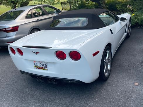 Used 2008 Chevrolet Corvette Convertible w/ Preferred Equipment Group image 6