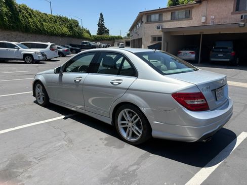 Used 2013 Mercedes-Benz C 250 Sedan image 5
