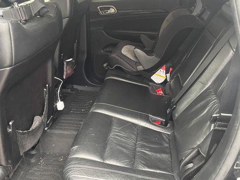 Used 2012 Jeep Grand Cherokee Laredo image 10