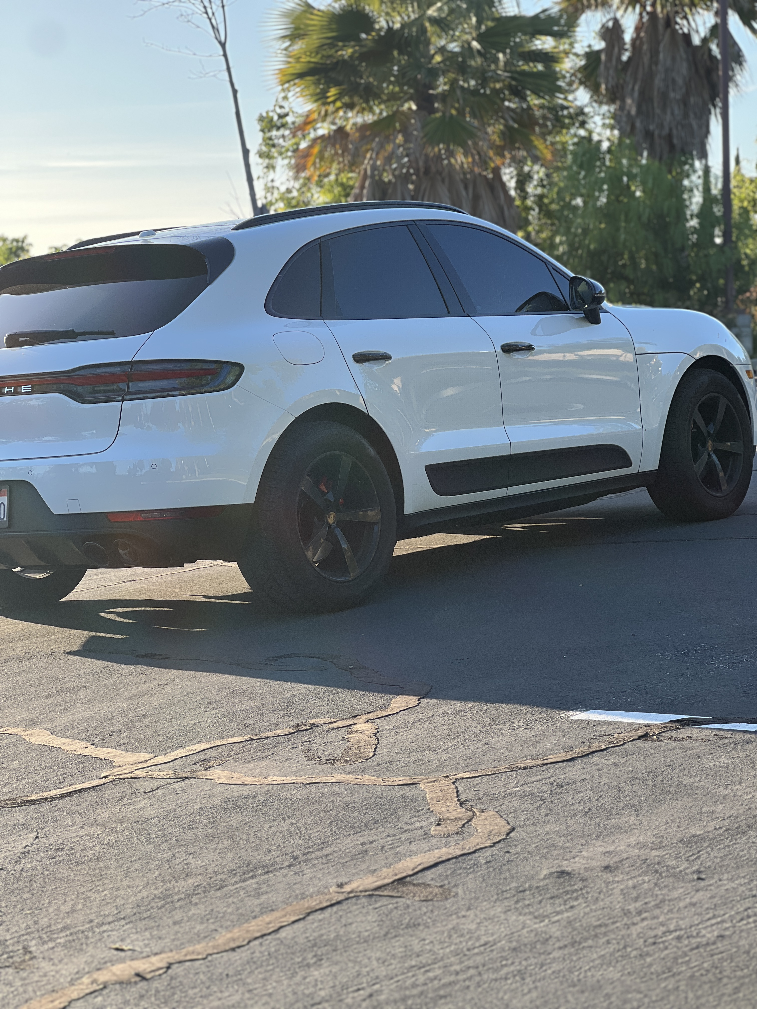 Used 2021 Porsche Macan AWD/4WD image 16