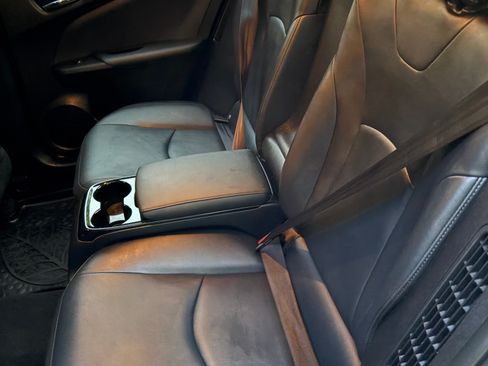 Used 2017 Toyota Prius Prime Premium image 21