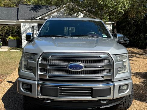 Used 2015 Ford F150 Platinum w/ Trailer Tow Package image 6